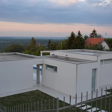 Villa 48 Stari Slankamen